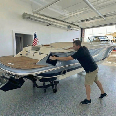 Ultra plush boat detailing towel for applying ceramic top coat sealant on gelcoat and marine vinyl